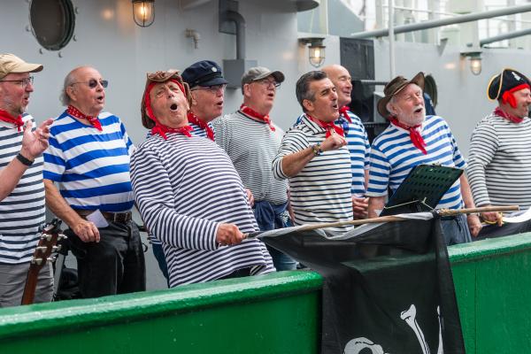 Selsey Shanty Men